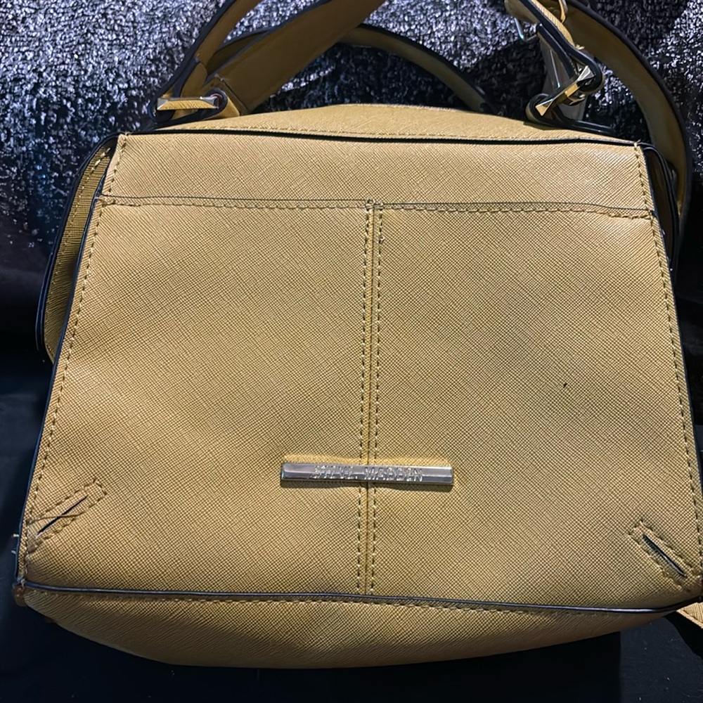 Steve Madden purse